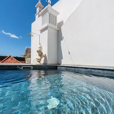 بيت للعطل Elegant Artist'S House, Rooftop Pool, Downtown تافيرا